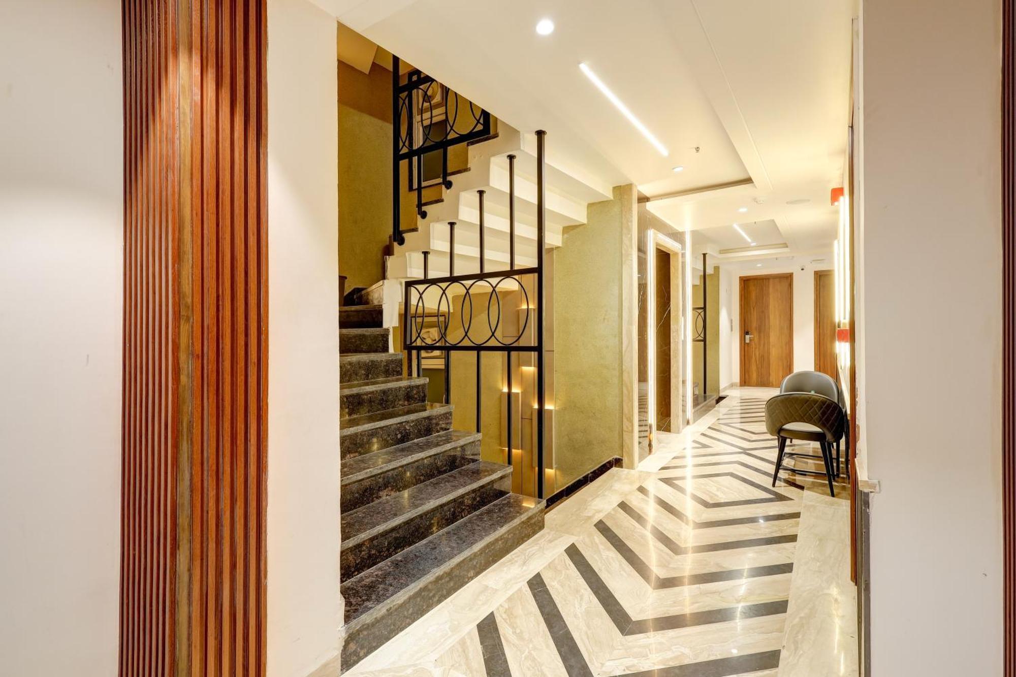 The Tyche New Delhi - Traveller'S Choice Award Winner 2025 Eksteriør billede