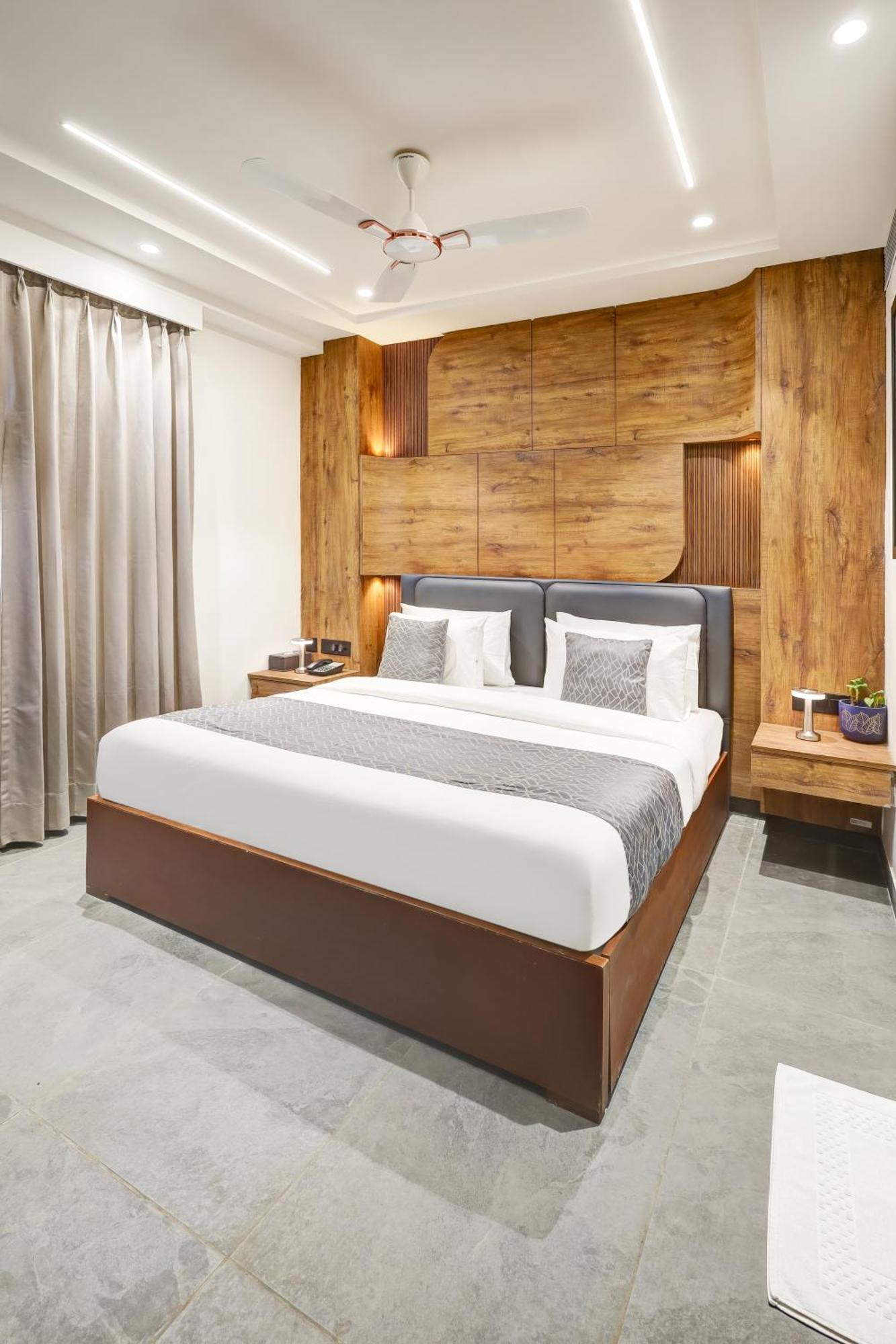 The Tyche New Delhi - Traveller'S Choice Award Winner 2025 Eksteriør billede