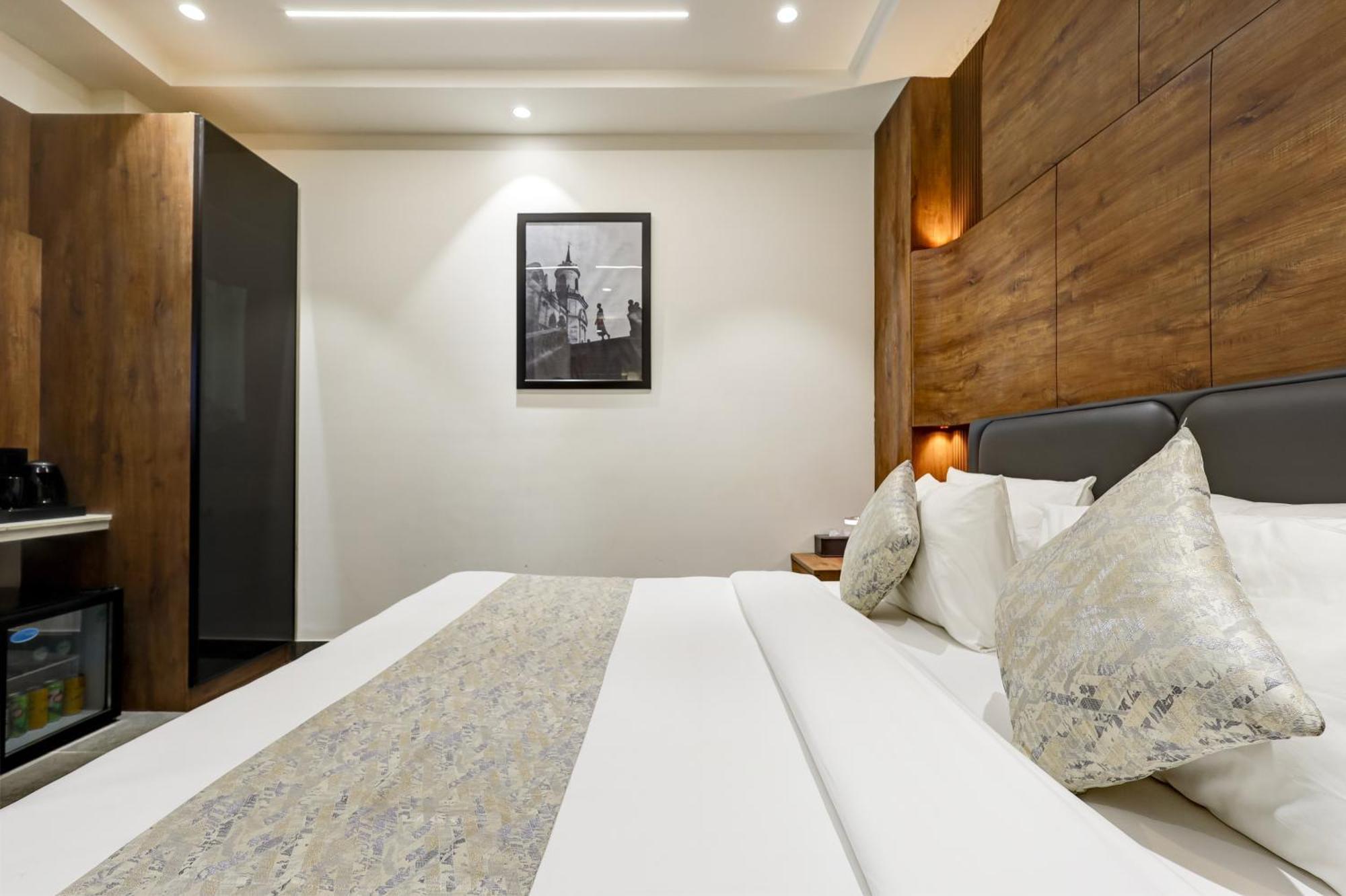 The Tyche New Delhi - Traveller'S Choice Award Winner 2025 Eksteriør billede